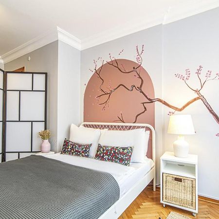 Gorgeous Flat With Lovely Balcony In Nisantasi Κωνσταντινούπολη Εξωτερικό φωτογραφία