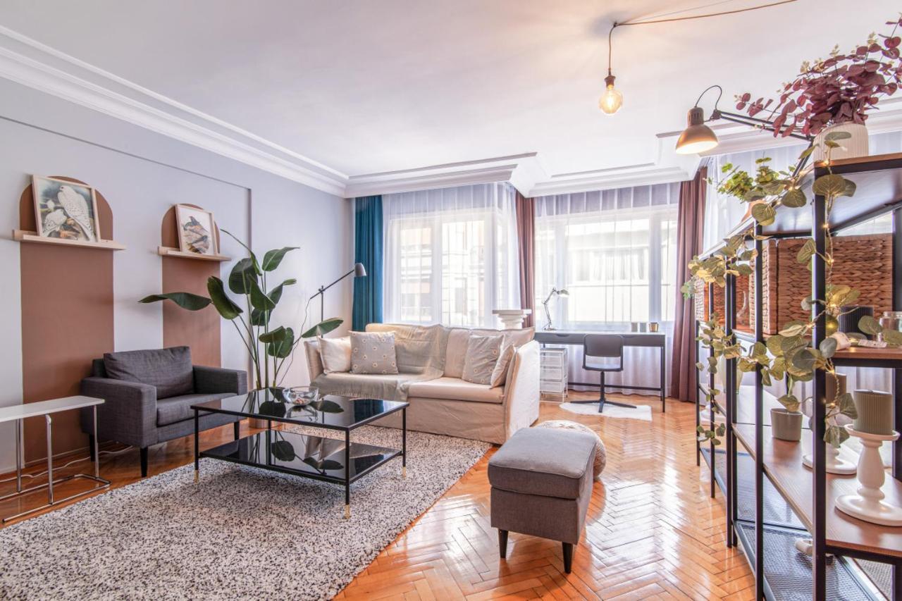 Gorgeous Flat With Lovely Balcony In Nisantasi Κωνσταντινούπολη Εξωτερικό φωτογραφία